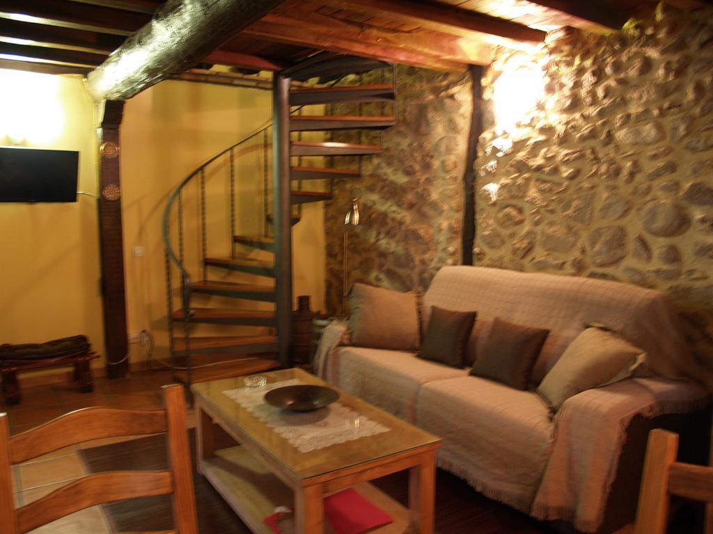 La Casa Del Vado Casa de hóspedes Hervás Exterior foto