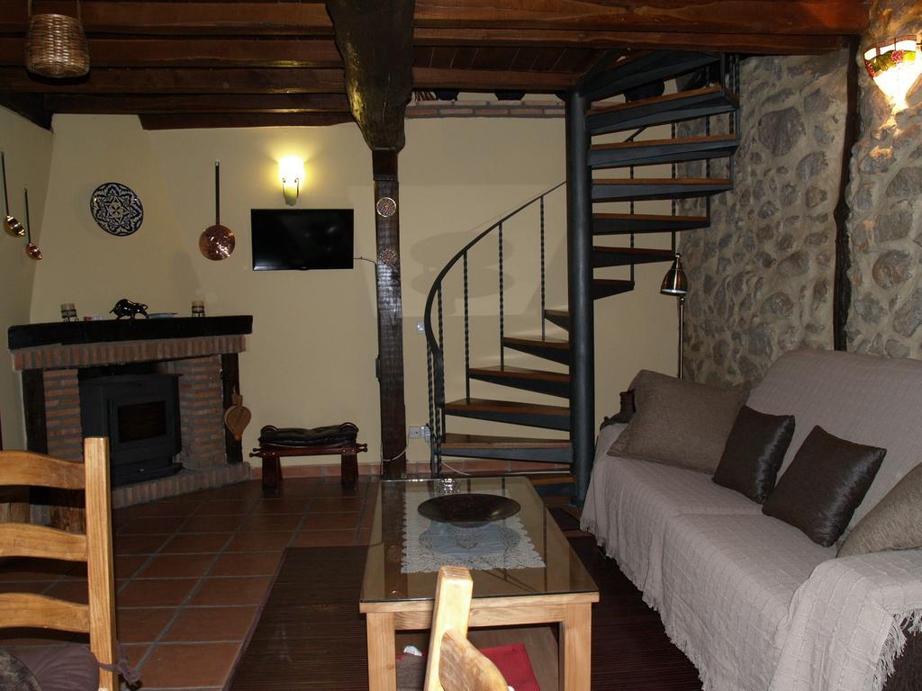 La Casa Del Vado Casa de hóspedes Hervás Exterior foto